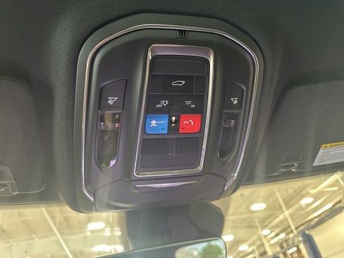 New 2025 Jeep Grand Cherokee Limited w/ Trailer Tow Package image 16