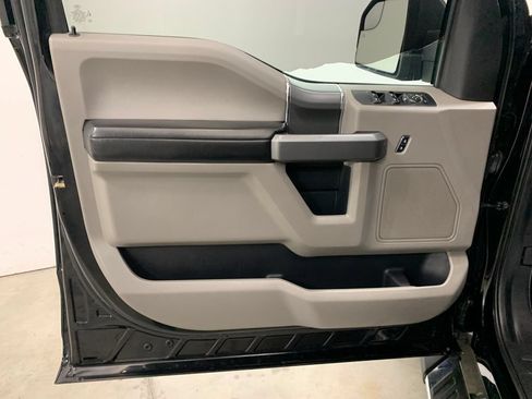 Used 2016 Ford F150 XLT w/ Equipment Group 302A Luxury AWD/4WD image 17