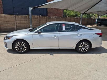 Certified 2025 Nissan Altima 2.5 SV
