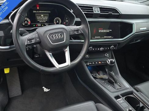 Used 2023 Audi Q3 2.0T Premium Plus w/ Premium Plus Package AWD/4WD image 7