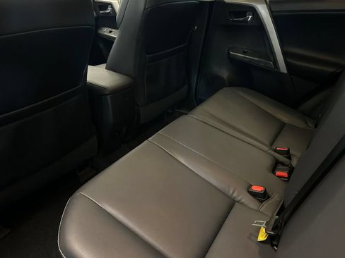 Used 2017 Toyota RAV4 Platinum FWD image 12