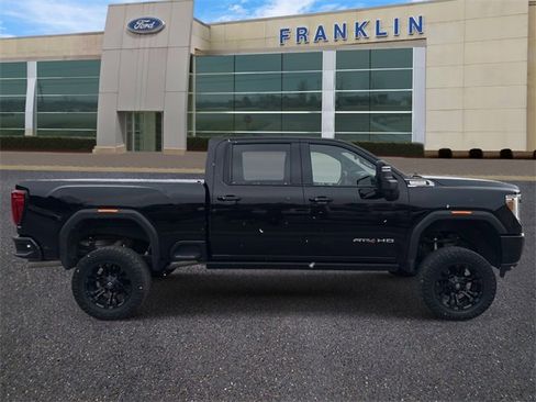 Used 2021 GMC Sierra 2500 AT4 w/ AT4 Premium Plus Package image 8