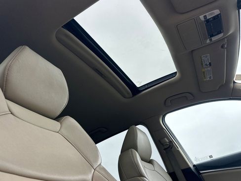Used 2016 Acura MDX SH-AWD image 19