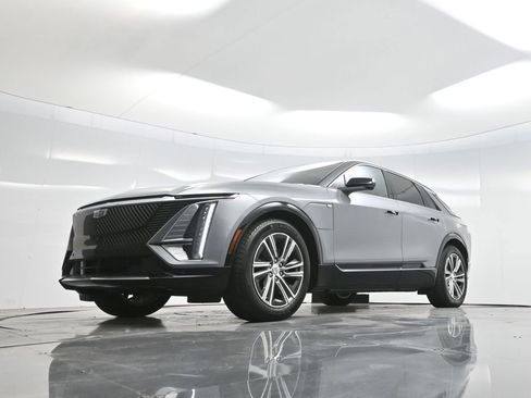 Used 2024 Cadillac Lyriq Luxury RWD image 56