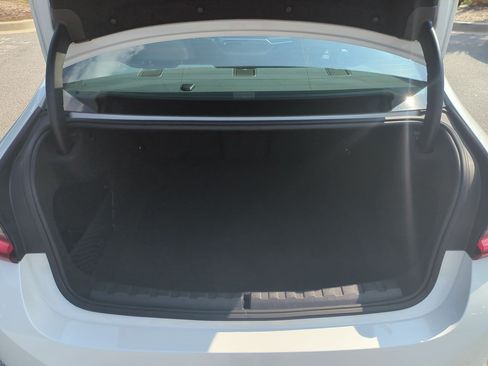Used 2024 BMW 330i Sedan RWD image 34