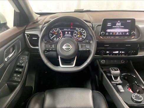 Certified 2023 Nissan Rogue SV w/ SV Premium Package image 17