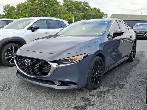 Used 2025 MAZDA MAZDA3 s AWD/4WD image 2