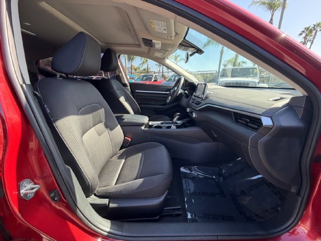 Used 2022 Nissan Altima 2.5 SV w/ SV Premium Package FWD image 33