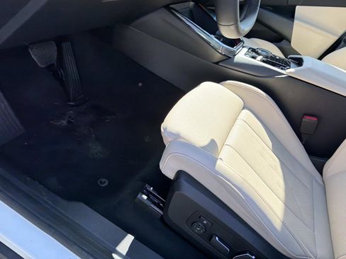 Used 2025 BMW X3 xDrive30i w/ Convenience Package image 16