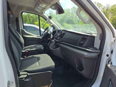 Used 2025 Ford Transit 250 Low Roof w/ Exterior Upgrade Package RWD image 6