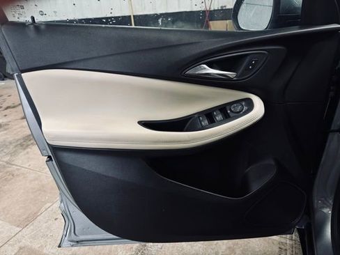 Used 2023 Buick Encore GX Preferred w/ Cold Weather Comfort Package image 11