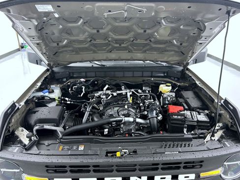 New 2025 Ford Bronco 4-Door image 24