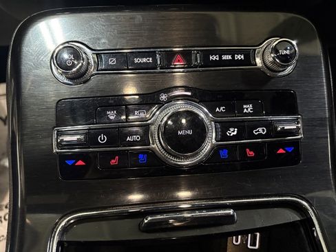 Used 2023 Lincoln Nautilus Reserve image 15