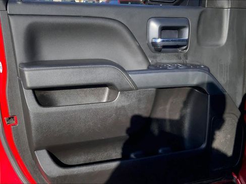 Used 2018 Chevrolet Silverado 1500 LT image 20