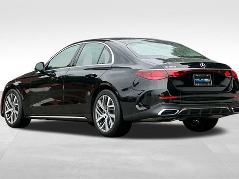 Certified 2025 Mercedes-Benz E 350 Sedan image 7