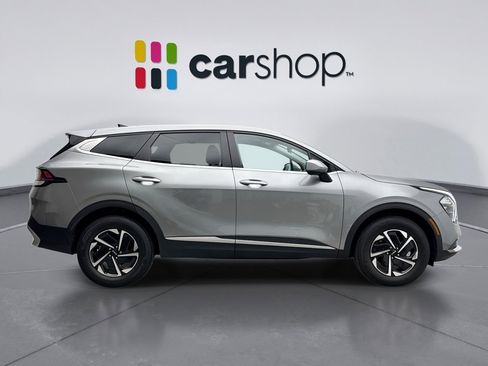 Used 2023 Kia Sportage LX AWD/4WD image 6