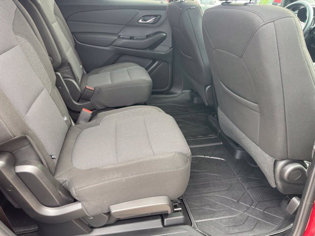 Used 2023 Chevrolet Traverse LT FWD image 35