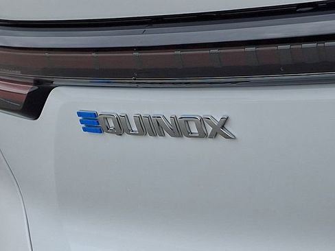 Used 2025 Chevrolet Equinox EV LT FWD image 34