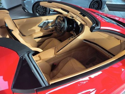 Used 2020 Chevrolet Corvette Stingray Premium Conv w/ 3LT Preferred Equipment Group RWD image 5