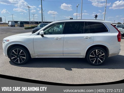 Certified 2024 Volvo XC90 B5 Plus w/ Protection Package Premier AWD/4WD image 9