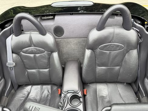 Used 1999 Plymouth Prowler RWD image 28