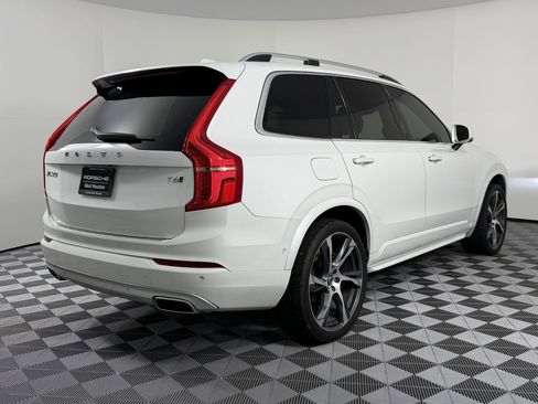 Used 2018 Volvo XC90 T6 Momentum w/ Convenience Package image 9