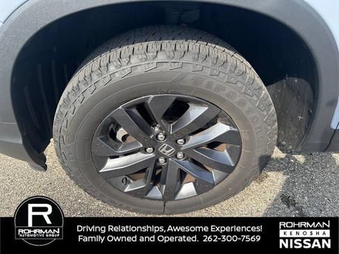 Used 2024 Honda Ridgeline Sport image 10