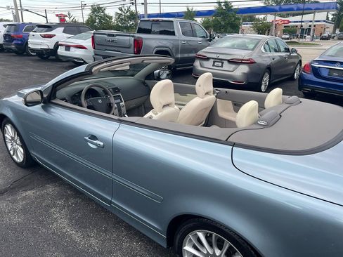 Used 2009 Volvo C70 T5 FWD image 21