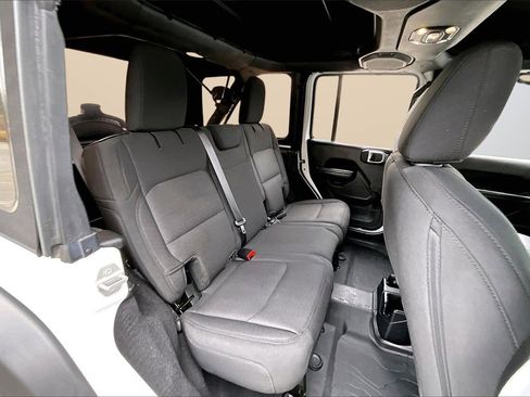 Used 2021 Jeep Wrangler Unlimited Sport image 21