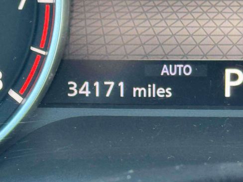 Used 2022 Nissan Rogue SV image 24