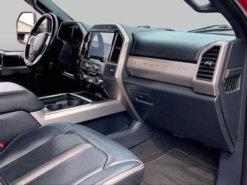Used 2022 Ford F250 Platinum w/ Tremor Off-Road Package AWD/4WD image 19