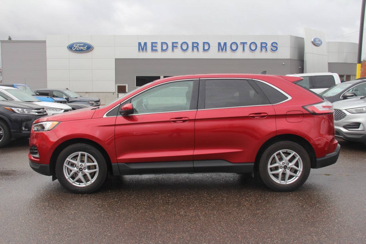 Used 2024 Ford Edge SEL AWD/4WD image 2