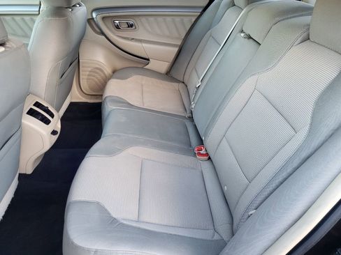 Used 2014 Ford Taurus SEL w/ Equipment Group 201A image 16