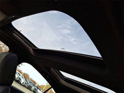 Certified 2025 Cadillac CT5 V image 11