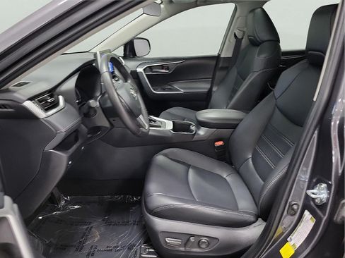 Certified 2025 Toyota RAV4 XLE Premium FWD image 12