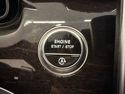 Certified 2025 Mercedes-Benz C 300 Sedan image 26