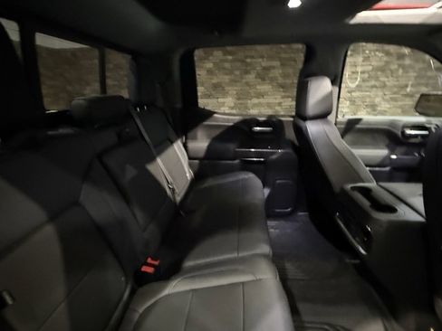 Used 2022 Chevrolet Silverado 1500 LTZ image 33