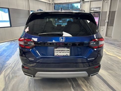 Used 2023 Honda Pilot Touring image 33