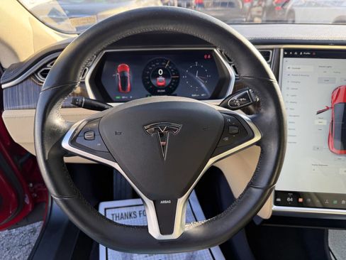 Used 2013 Tesla Model S Long Range image 19