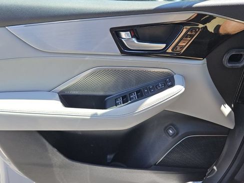 Certified 2023 Acura MDX FWD w/ Technology Package image 16