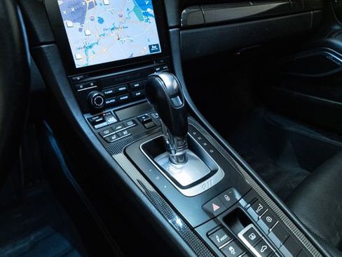 Used 2018 Porsche 911 Turbo S image 27