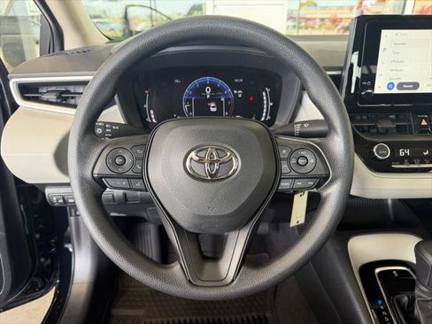 Certified 2026 Toyota Corolla LE FWD image 23