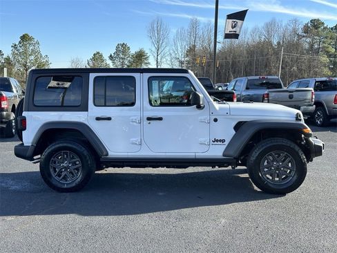 New 2025 Jeep Wrangler Sport S image 9