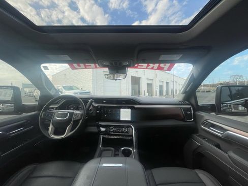Used 2025 GMC Sierra 2500 Denali w/ Denali Reserve Package image 26