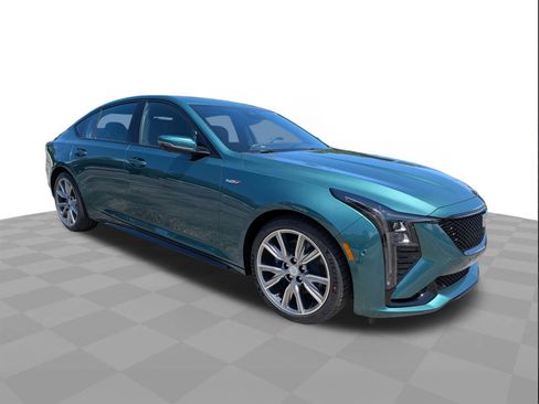 New 2026 Cadillac CT5 V image 2