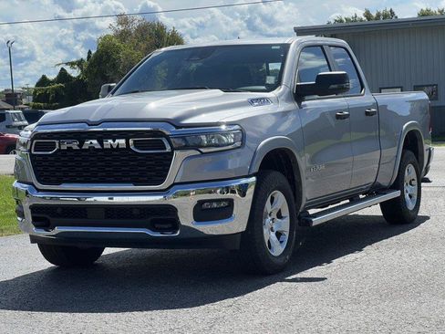 Used 2025 RAM 1500 Big Horn AWD/4WD image 38