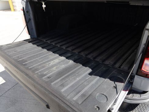 Used 2024 GMC Sierra 1500 Elevation w/ Elevation Premium Package AWD/4WD image 13