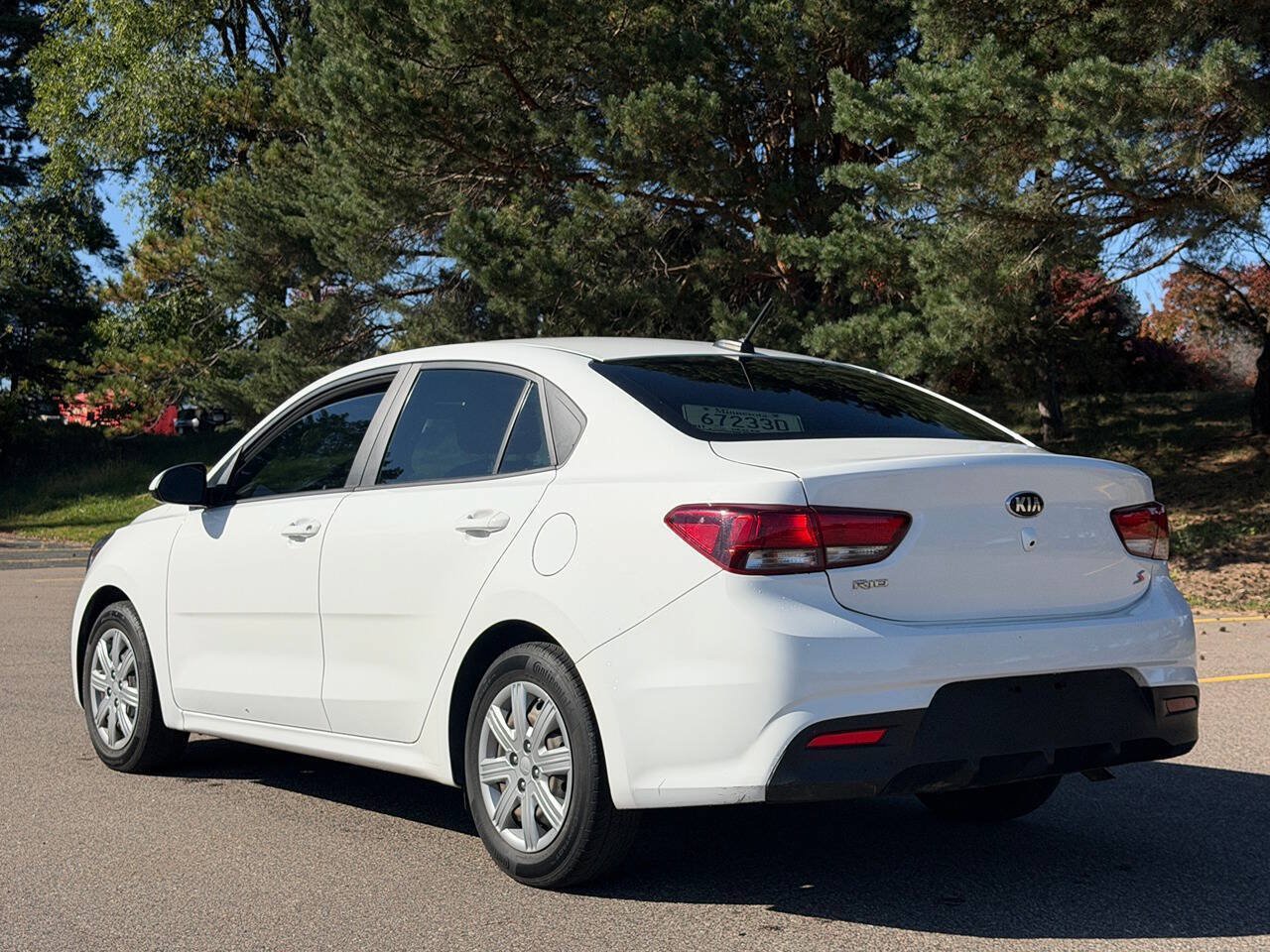Used 2021 Kia Rio S FWD image 3