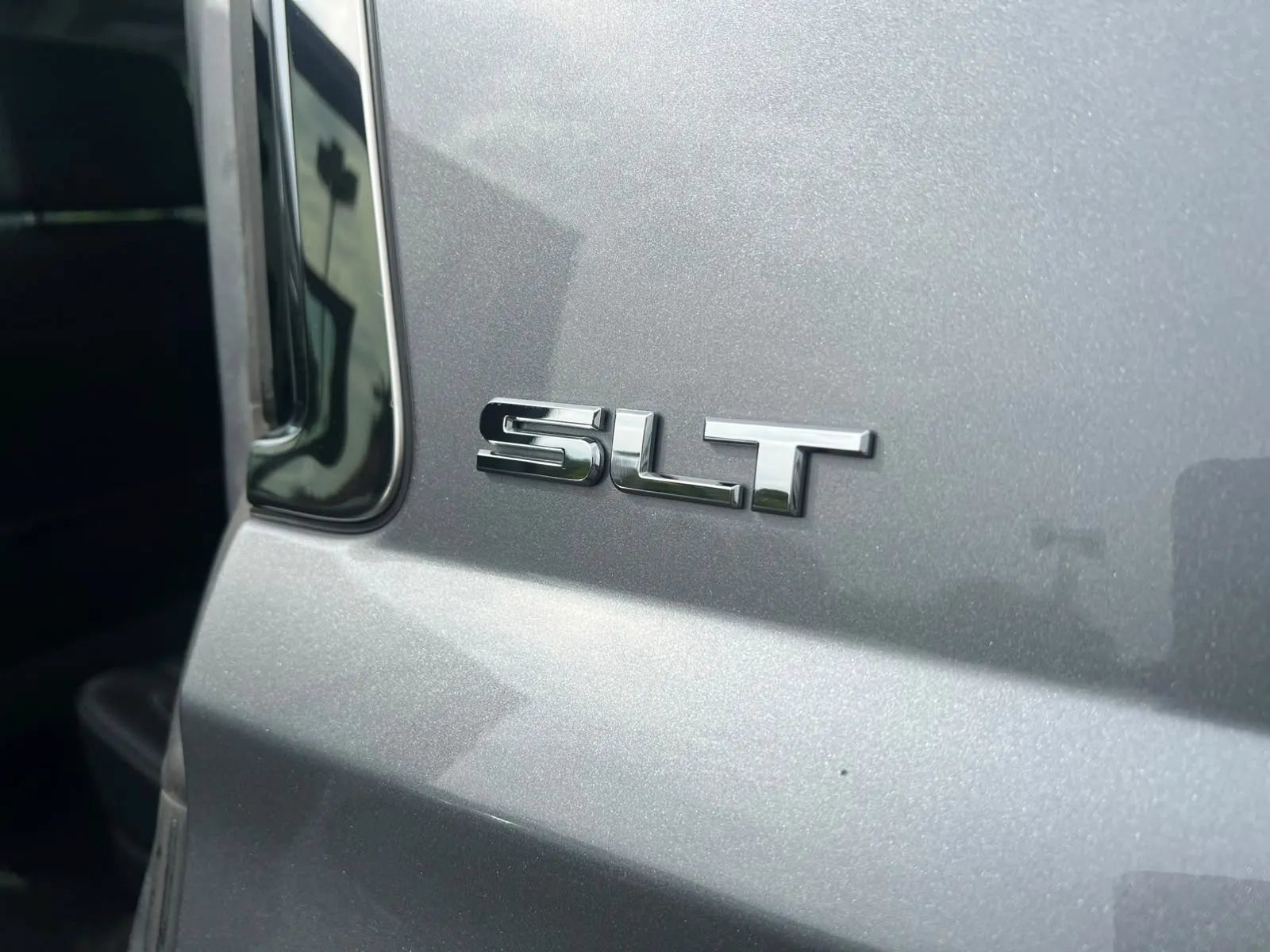 Used 2019 GMC Yukon SLT AWD/4WD image 5