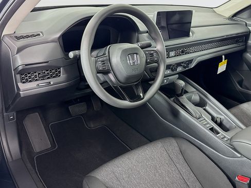 New 2026 Honda Accord LX image 9